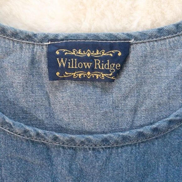 Vintage blue denim asymmetrical hem top with button details size large - Picture 4 of 7